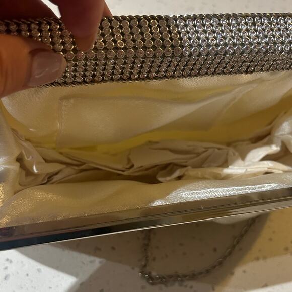 David’s Bridal Soft Pleated Clutch with Crystal Clasp NWT - Picture 8 of 9